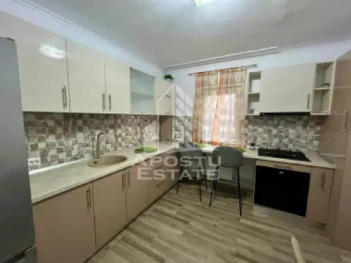 Apartament 3 camere de inchiriat, zona Complex studentesc, Timisoara