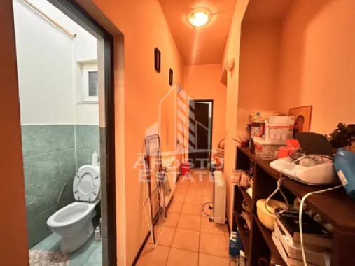 Apartament spațios 4 camere, 2 băi, parteer inalt în Piata Maria