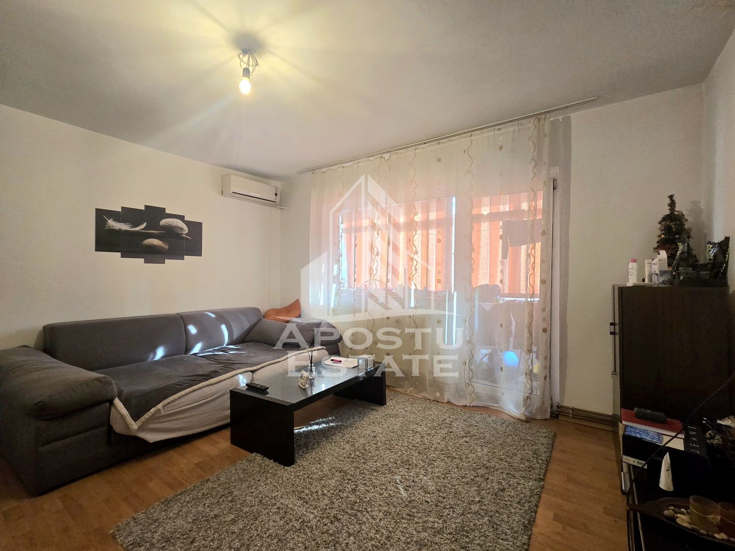 Apartament de vaznare 2 camere, etaj intermediar,Iulius Mall Timisoara