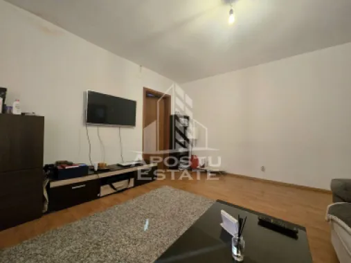 Apartament de vaznare 2 camere, etaj intermediar,Iulius Mall Timisoara