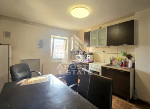 Apartament de vaznare 2 camere, etaj intermediar,Iulius Mall Timisoara