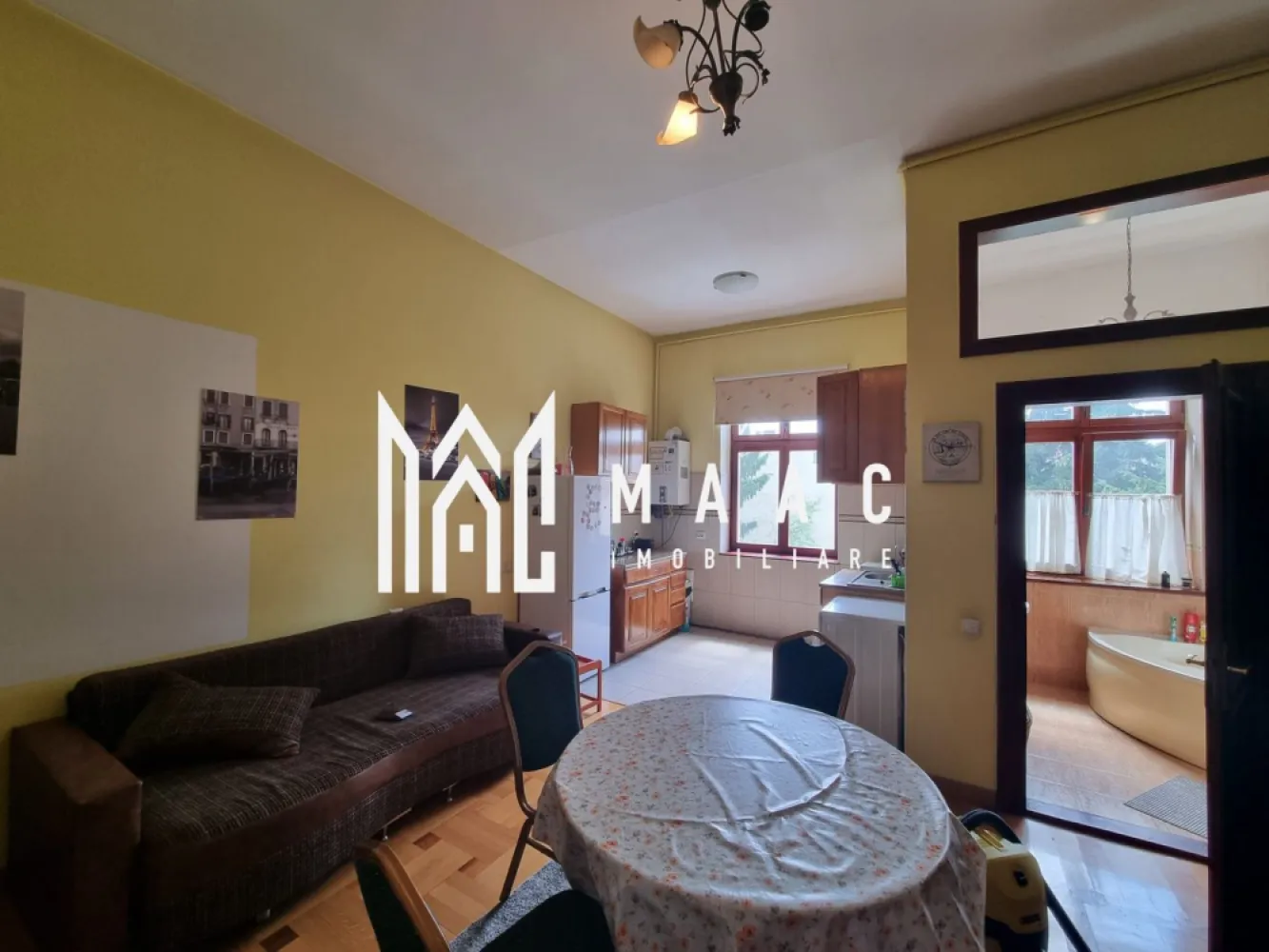 Apartament 2 camere | 82 mp utili | pietonala N. Balcescu