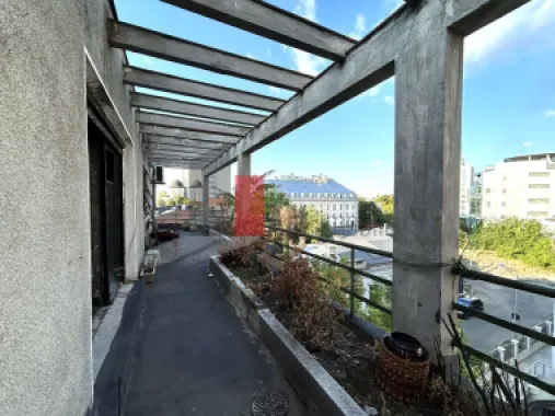 Pret Nou! Apartament unicat cu terasa 50mp | Ultracentral-cartierul Evreiesc