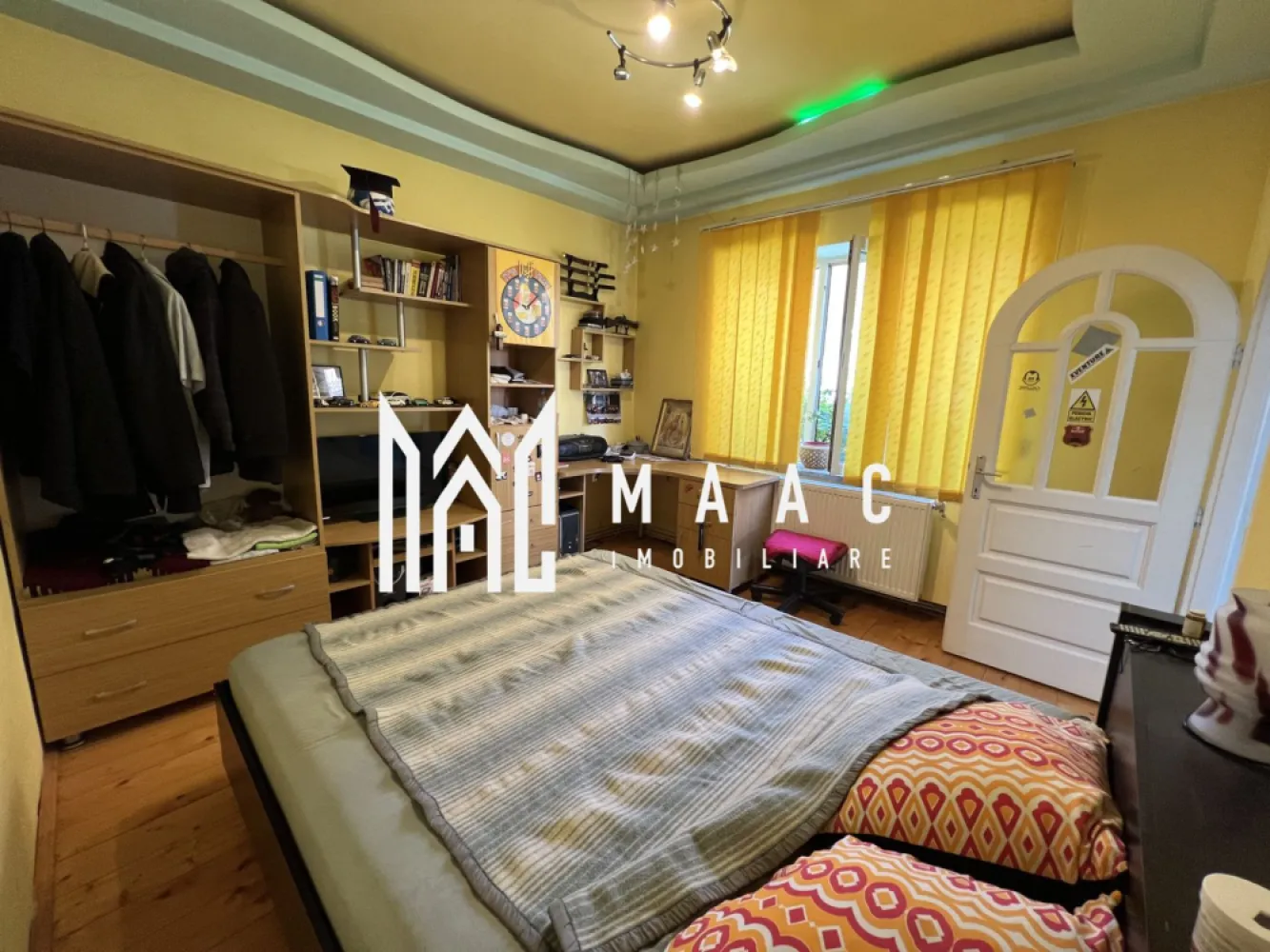 Casa tip duplex I 4 camere I Garaj I Zona Calea Poplacii