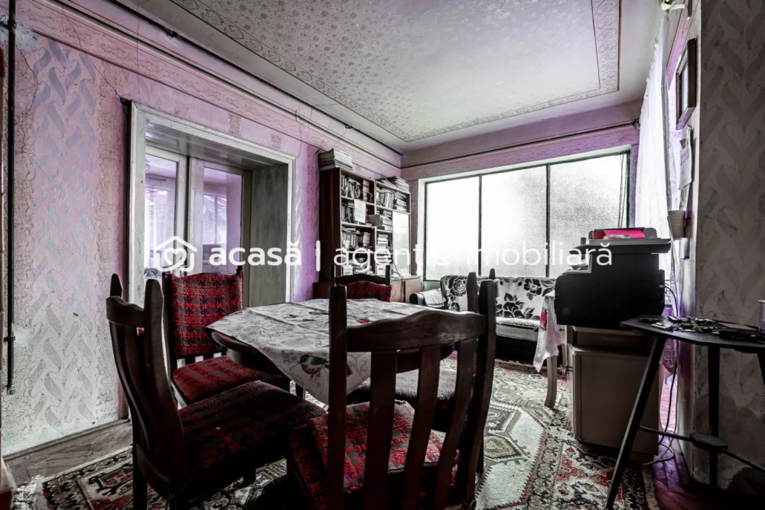 VÂNDUT! Casă de vanzare cu 3 camere in Chisineu Cris