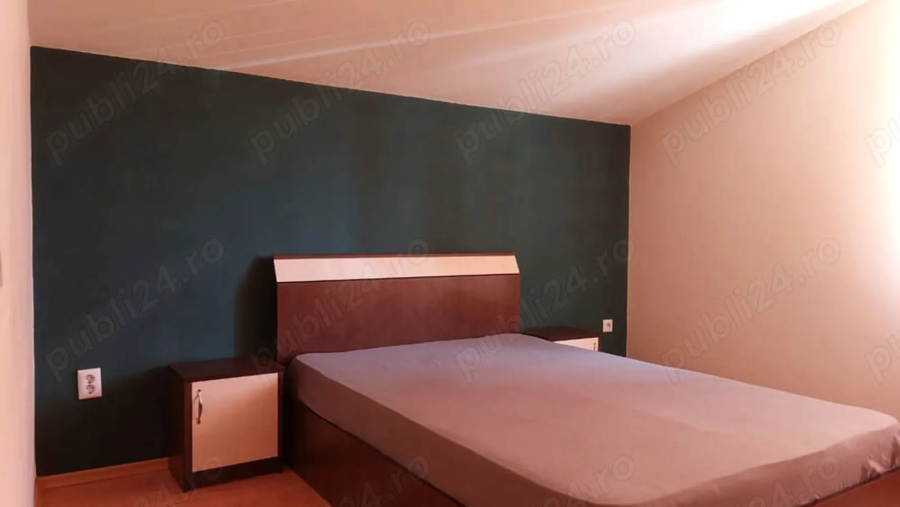 ageuropa.ro închiriaza Ap 2 cam- Dristor, Mihai Bravu, 2 min. metrou. - Agenția EUROPA închiriază apartament NOU 2014, zona Dristor, Mihai Bravu intersectie Dudesti, 2 min distanta de metrou (statia Dristor), etaj 3/3, 45 mp, mobilat, utilat si contorizat complet. Gresie, faianta, termopane, centrala proprie, aer conditonat, masina spalat, frigider, televizor, router, cablu tv, internet. Sistem securitate - firma de paza, zona linistita, ambient placut. Posibilitate loc parcare.