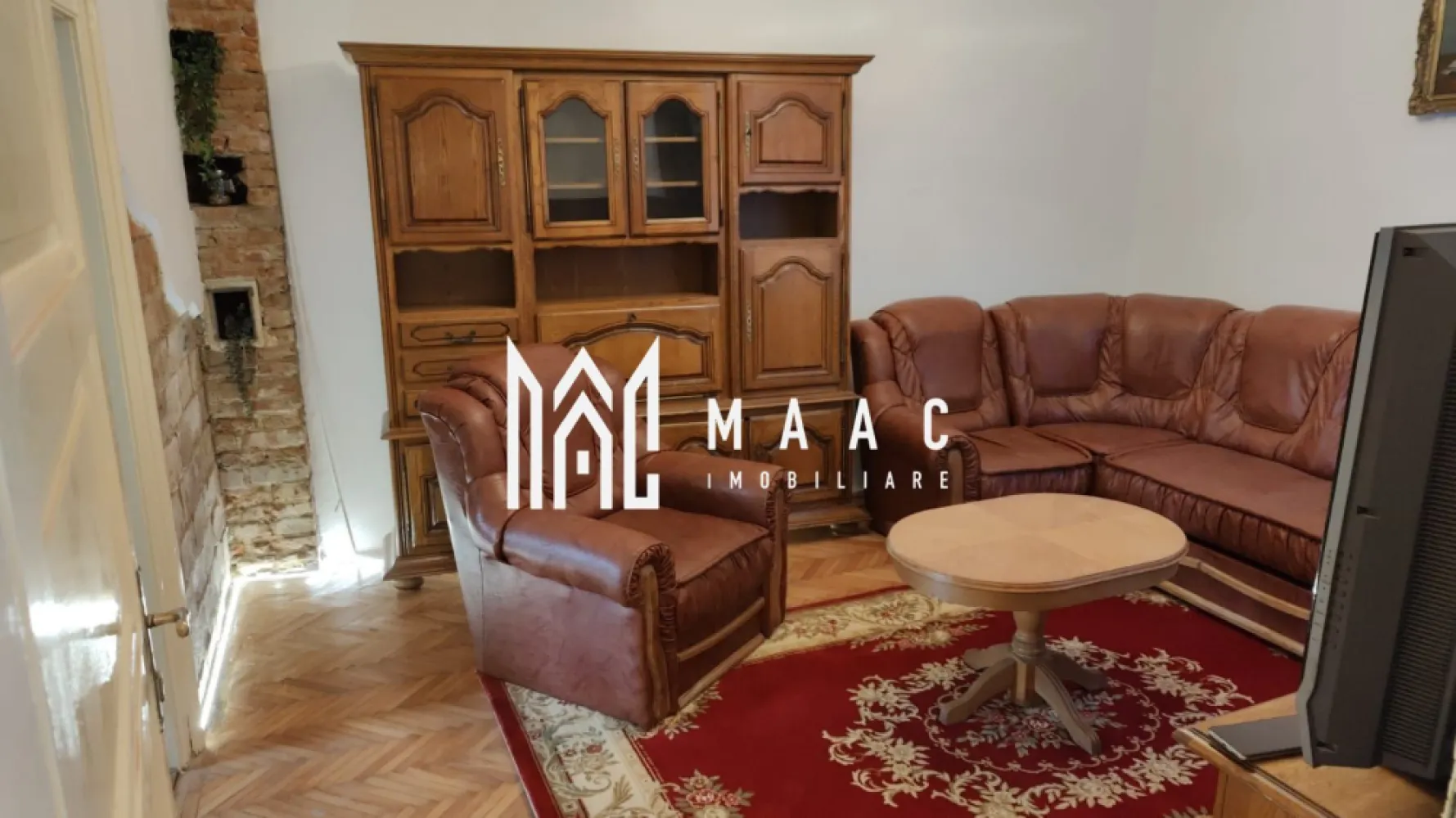 Apartament 2 camere I Centrala I Pretabil spatiu comercial - MAAC Imobiliare va propune spre vanzare apartament la casa situat in zona centrala. Apartamentul este situat la parter, avand o suprafata utila de 55 mp, compartimentati astfel: -Dormitor -Living -Bucatarie -Baie Apartamentul se preda la cheie. Pentru mai multe detalii astept telefonul dumneavoastra cu specificatia ca ati vazut anuntul CP1458793 . }}