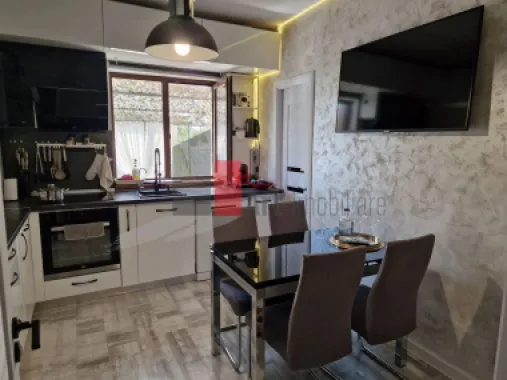 Vanzare casa moderna cu piscina si zona de fitness --Mihailesti
