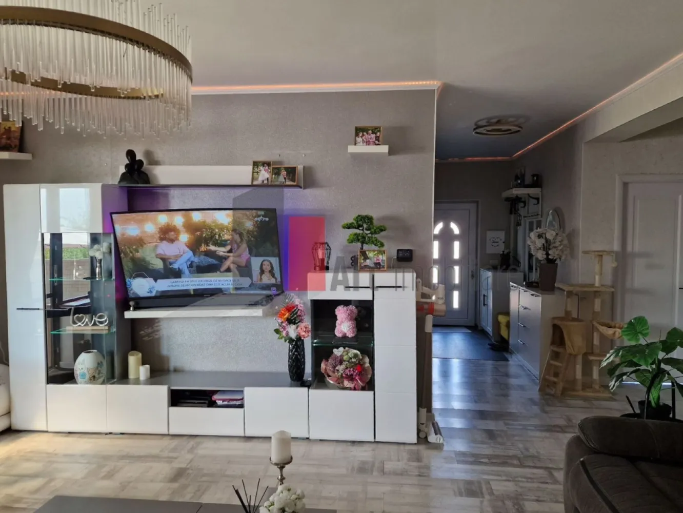 Vanzare casa moderna cu piscina si zona de fitness --Mihailesti