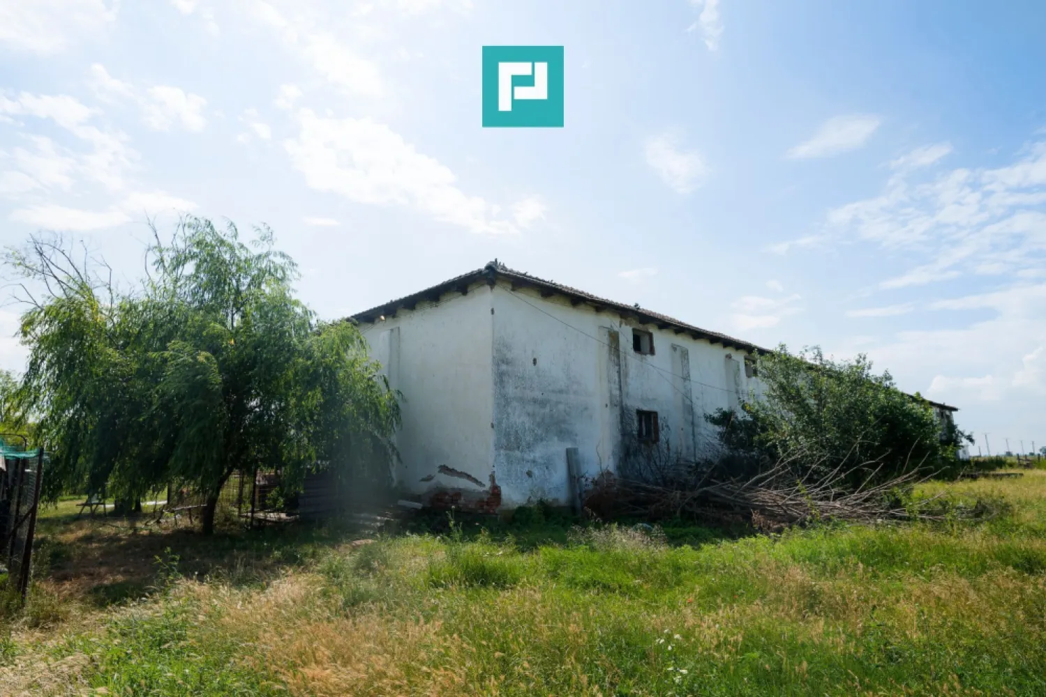 Hală industrială cu teren generos în Zărand, Arad