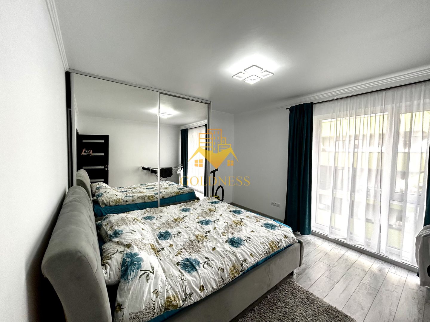 2 camere open space, Parcare, Modern, OMV, Mega Image, Europa