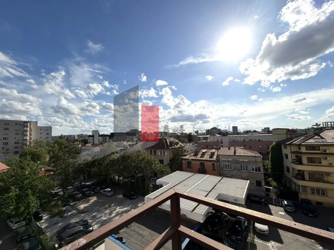 Apartament 3 camere tip Duplex - zona Calea Calarasilor/Matei Basarab