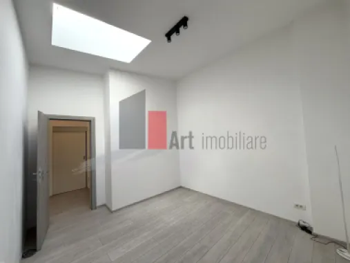 Apartament 3 camere tip Duplex - zona Calea Calarasilor/Matei Basarab