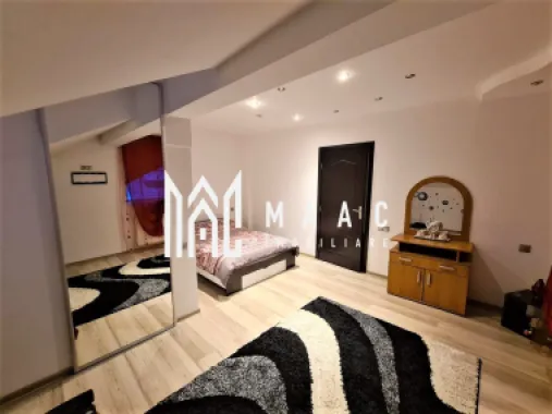 2 Case de vanzare + spatiu comercial | Zona Tiglari | 400 mp