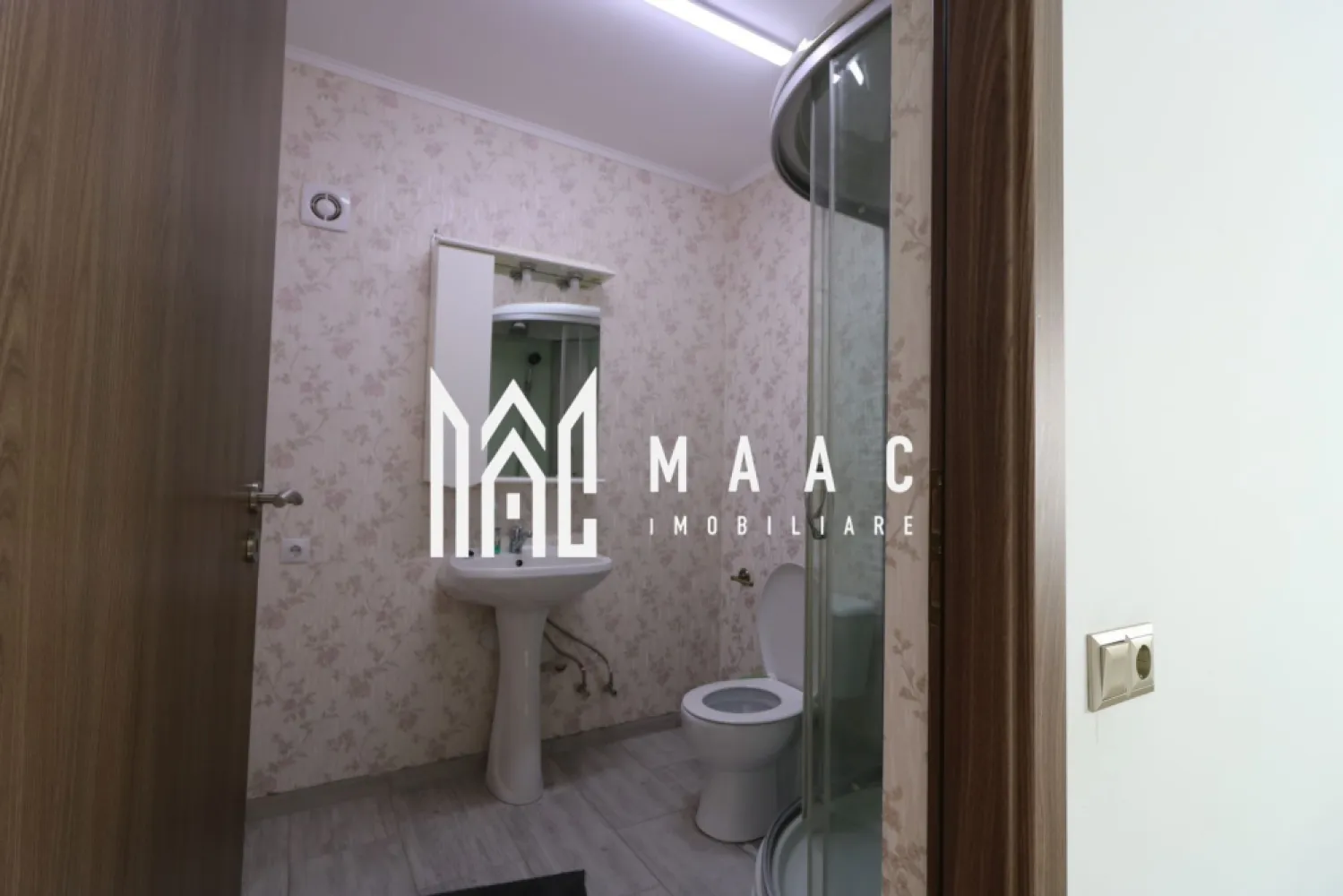 Casă / Vilă cu 6 camere + Casa/Vila cu 2 camere | zona Terezian