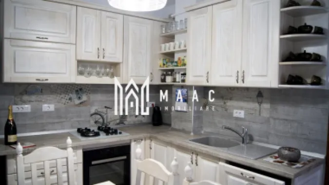 Casă cu 4 camere de vânzare | zona Ultracentrala