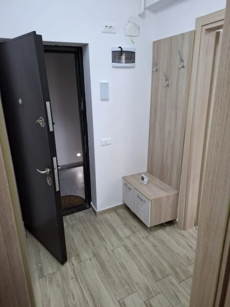 Ag BRASADAS închiriază ap 2 cam PARTER Metalurgiei PARCARE. - Agenția imobiliara BRASADAS închiriază apartament cu doua camere situat la PARTER.
Blocul este NOU construit în 2023, situat în zona Metalurgiei Drumul Binelui.
PARCAREA este inclusa în pretul chiriei.
În apropiere Kaufland, Lidl, Jumbo, Auchan, Grand Arena, Parcul Tudor Arghezi și statii de autobuz.
www.brasadas.com.