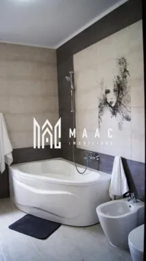 Casă cu 4 camere de vânzare | zona Ultracentrala