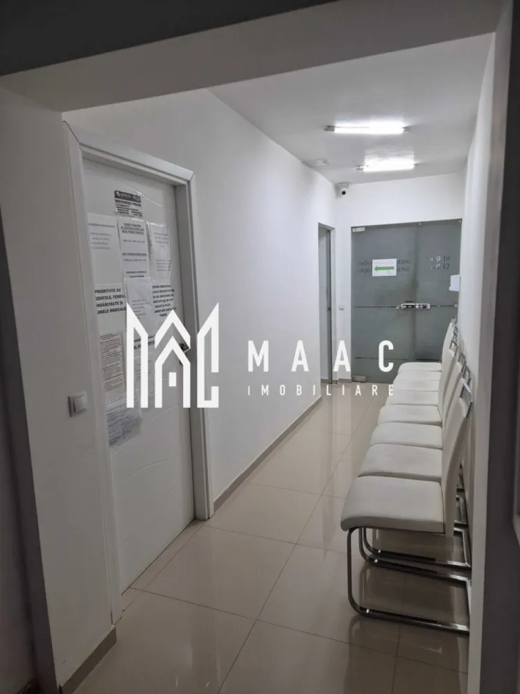 Cabinet medical I 14 mp | Cedonia - MAAC Imobiliare vă propune spre închiriere un cabinet medical, situat în incinta Dispensarului Cedonia din Sibiu.

 Detalii spațiu
Suprafață utilă: 14 mp
Compartimentare: spațiu open, ușor de adaptat
Ideal pentru activități medicale diverse

 Destinație recomandată
Medic de familie
Cabinet de consultații
Activități medicale sau paramedicale

 Avantaje
Amplasare în dispensar medical (flux de pacienți existent)
Acces facil pentru pacienți
Potrivit pentru activitate medicală imediată
📞 Pentru mai multe detalii și programarea unei vizionări, menționați telefonic ID-ul anunțului: CP3077771