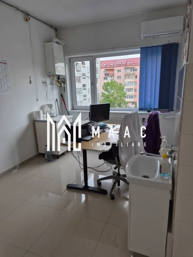 Cabinet medical I 14 mp | Cedonia - MAAC Imobiliare vă propune spre închiriere un cabinet medical, situat în incinta Dispensarului Cedonia din Sibiu.

 Detalii spațiu
Suprafață utilă: 14 mp
Compartimentare: spațiu open, ușor de adaptat
Ideal pentru activități medicale diverse

 Destinație recomandată
Medic de familie
Cabinet de consultații
Activități medicale sau paramedicale

 Avantaje
Amplasare în dispensar medical (flux de pacienți existent)
Acces facil pentru pacienți
Potrivit pentru activitate medicală imediată
📞 Pentru mai multe detalii și programarea unei vizionări, menționați telefonic ID-ul anunțului: CP3077771