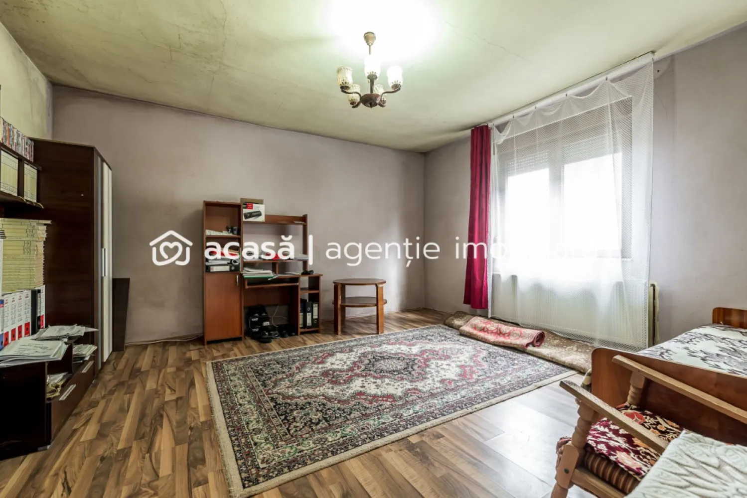 Casă de renovat cu 773 mp teren la preț de apartament