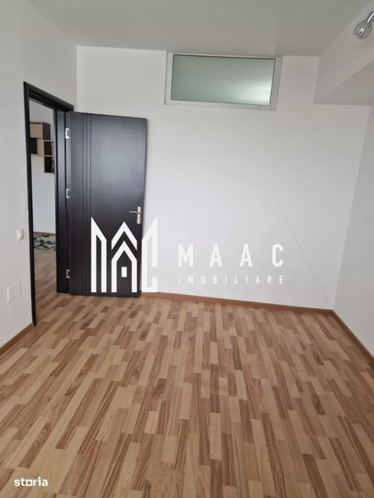 Apartament 3 camere | Zona centrala | Vedere panoramica - Apartament 3 camere – zonă centrală | bloc nou | vedere panoramică MAAC Imobiliare vă propune spre vânzare un apartament modern cu 3 camere, situat în zonă centrală, într-un bloc nou, la etajul 8, cu vedere panoramică deosebită. Apartamentul este luminos, bine compartimentat și se vinde parțial mobilat, fiind ideal atât pentru locuit, cât și pentru investiție. Avantaje: zonă centrală, cu acces rapid către toate punctele de interes aproape de gară, centre comerciale, magazine și mijloace de transport bloc nou, bine întreținut etaj superior, priveliște deschisă apartament luminos și aerisit Pentru mai multe detalii sau programarea unei vizionări, vă stăm la dispoziție. MAAC Imobiliare – partenerul tău de încredere! - CP2859708 }}