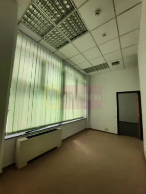 Inchiriere spatiu comercial bd Unirii, vitrina 25ml, stradal