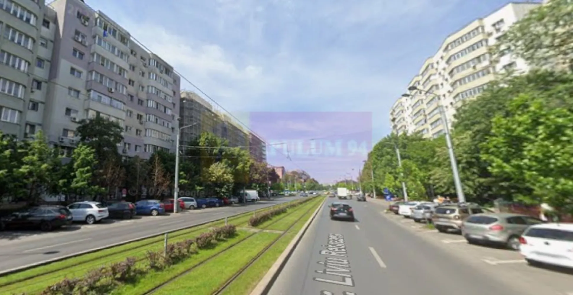 Titan Metrou M1-statia Titan si parc IOR, Bebe Tei - Va oferim spre vanzare un apartament de 2 camere in Titan, langa metrou si parcul IOR, in apropiere de Piata Minis, Lidl, Mega Image, la etajul 5/10, curat si bine intretinut, cu balcon spatios si luminos. Scara dispune de 3 lifturi moderne, blocul este anvelopat termic, scara blocului este curata impecabila cu lumina naturala. 
Apartamentul are contorizare separata: gaze, apa, curent electric. Incalzirea este de la RADET.
Dispune de urmatoarele finisaje in buna stare: gresie, faianta, parchet laminat, termopan, balconul inchis in termopan, usa metalica.
Orientare cardinala VEST.
Pentru detalii suplimentare si vizionari contactati Dona Camelia 0733683461