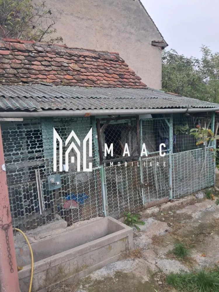 Casa 3 camere | 220 mp Teren | Rosia