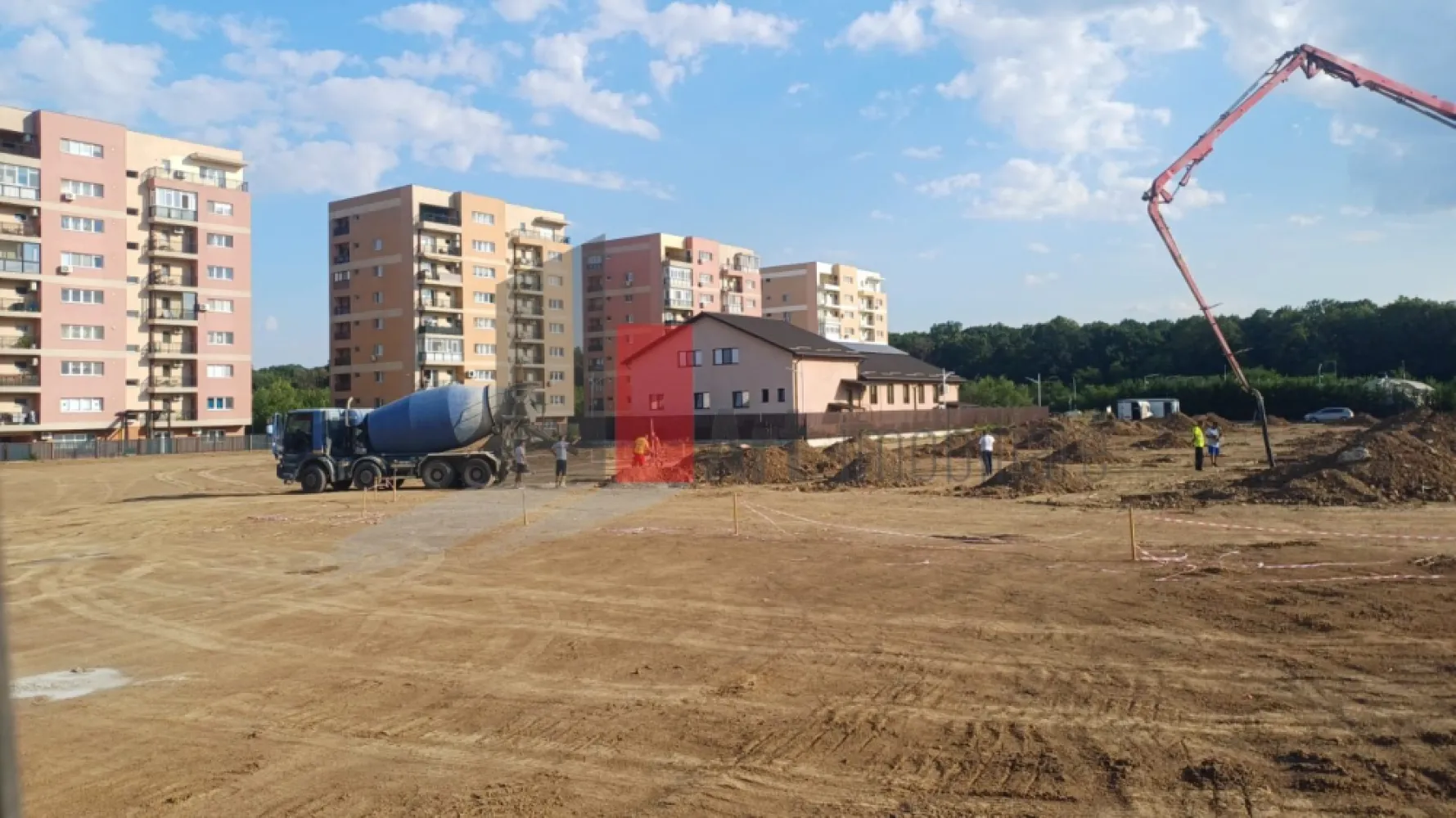 Teren Intravilan Matei Milo - Teren Intravilan construibil de vanzare in Voluntari - Pipera, la numai 198 e/mp reper Padurea Andronache, avand o suprafata de 2297 mp si deschiderea de 40 ml la 1 strada. Caracteristici teren POT 50% % , CUT 2.2 , Regim de inaltime p+4e +m, amprenta maxima   1146 mp.Terenul este taluzat indreptat adus la cota si gata de construit Pretul este negociabil .