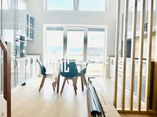 Apartament 4 camere | La alb | Cartier reziential | 100 MP