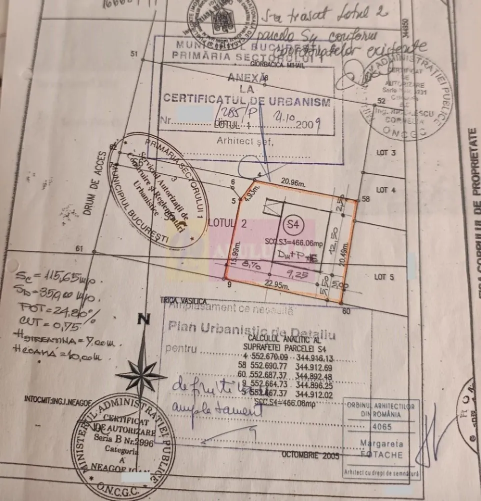 Vanzare teren in zona Sisesi constructie casa - Va oferim spre vanzare un teren in zona Sisesti, cu o suprafata de 466mp, intravilan, cu drum de servitute. Urbanism D+P+E. Utiliatile sunt in zona in apropierea terenului.