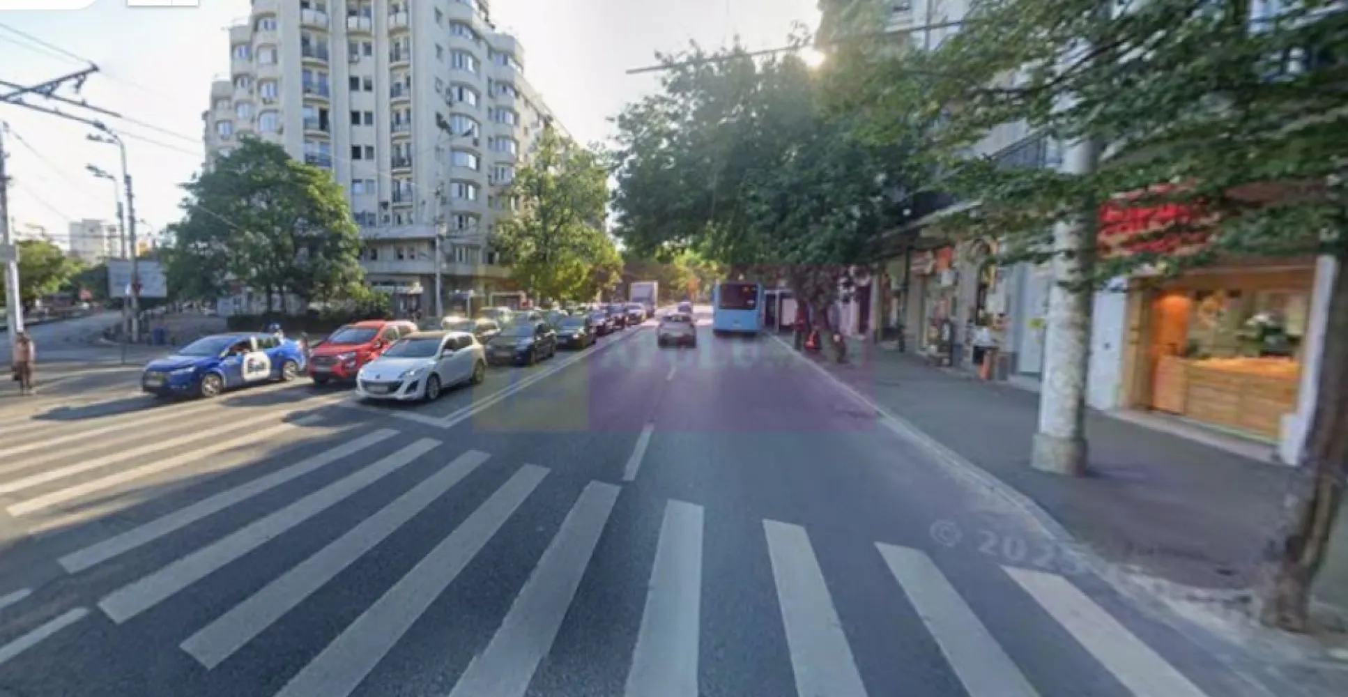 Inchiriere spatiu comercial in zona Bd Carol I-Mosilor - Va oferim spre inchiriere un spatiu comercial in zona Mosilor-Carol, in suprafata de 110mp, cu vitrina stradala de 6mp. Spatiu are Centrala termica proprie pe gaze. Pozitionarea este in statia de masina si la zebra.
Pentru detalii si vizionari contactati agentul Dona Camelia 0733683461.