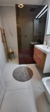 Inchiriere apartament 2 camere Unirii-Sfanta Vineri,prima inchiriere