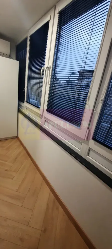 Inchiriere apartament 2 camere Unirii-Sfanta Vineri,prima inchiriere