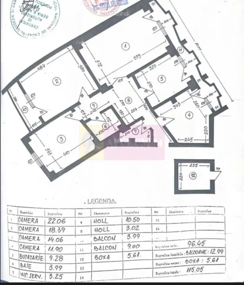 Vanzare apartament de 4 camere la Casa Poporului-stradal