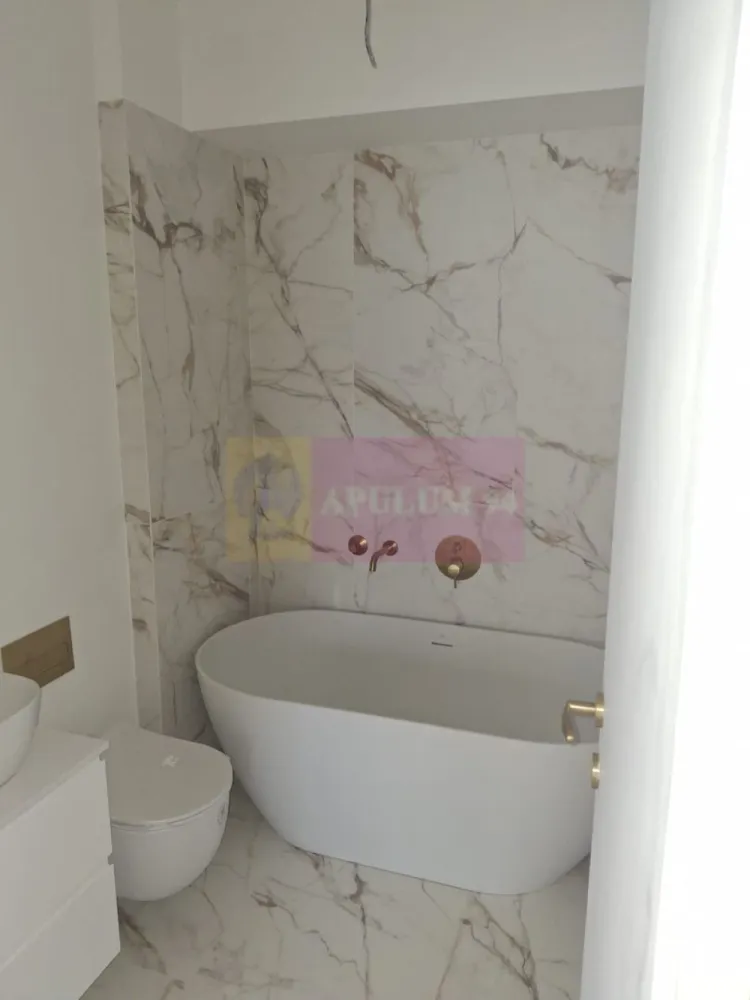 Vanzare apartament de 3 camere bd Unirii, bloc nou 2025