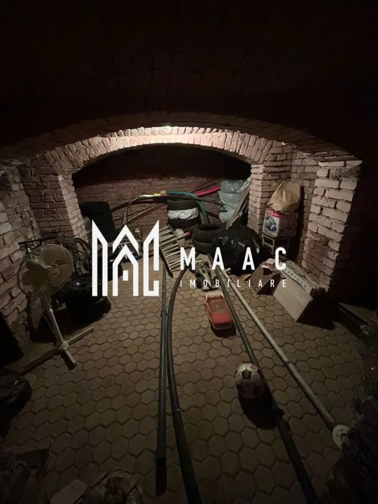 Casa Individuală | 260 MPU | Piscină Interioară | Curte Libera 100 MP