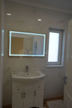 Casă tip duplex complet amenajată si mobilată