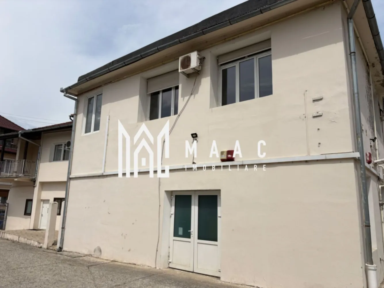 Proprietate ultracentrală cu potențial mixt – 1285 mp, acces dublu