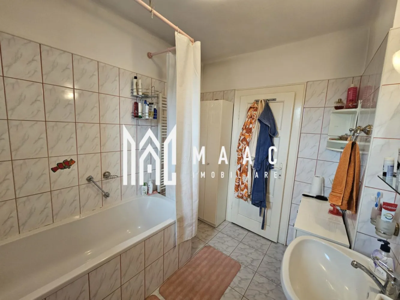 Casa 7 camere | Teren 1000 mp | 270 mp utili | Sub Arini