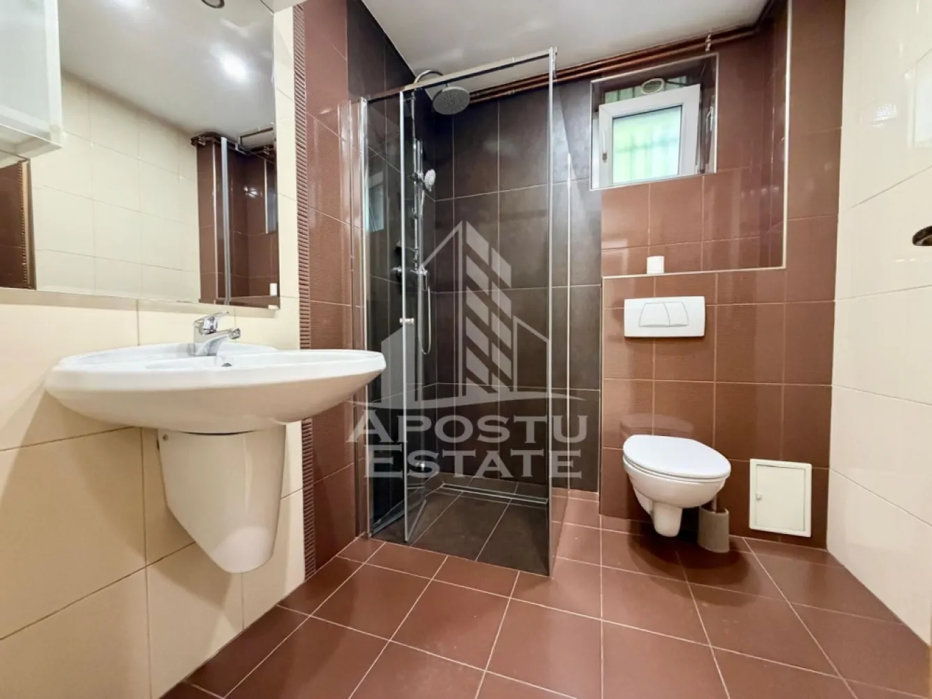 Apartament 2 camere de inchiriat, centrala, zona Centrala, Timisoara