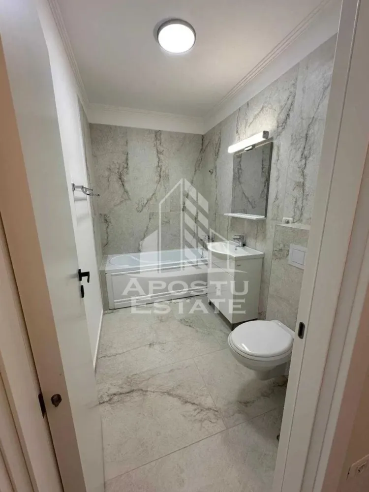 Apartament cu 1 camera de inchiriat, Giroc, Timis - APOSTU ESTATE va propune spre inchiriere apartament cu o camera, mobilat si utilat modern, open space, localizat in judetul Timis, Giroc.
Apartamentul este situat la etajul 3 si are o suprafata de 31 mp.
Compartimentare:
- Hol acces
- Living open space cu bucataria
- Baie
- Balcon deschis
Confortul termic este realizat prin intermediul incalzirii prin pardoseala.
Va asteptam cu drag la o vizionare!
ID intern: CP3069092.