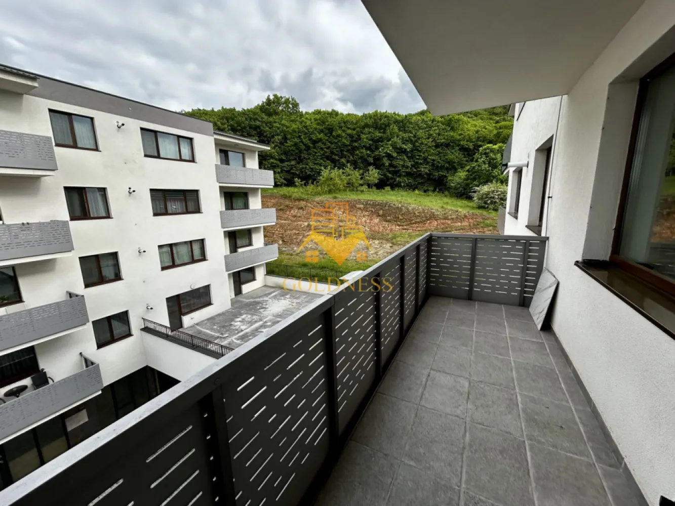 2 Camere Open Space, Parcare, Sub Cetate, Sinsay, UCG GYM, Floresti