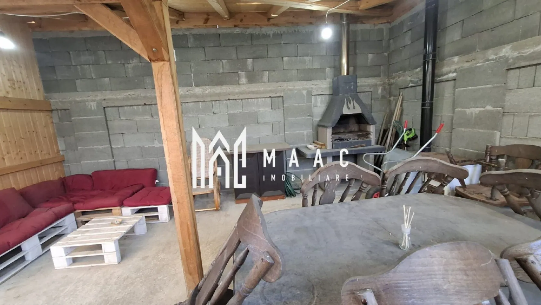 Casa 8 camere | 308mpu | 2 Apartamente | Selimbar