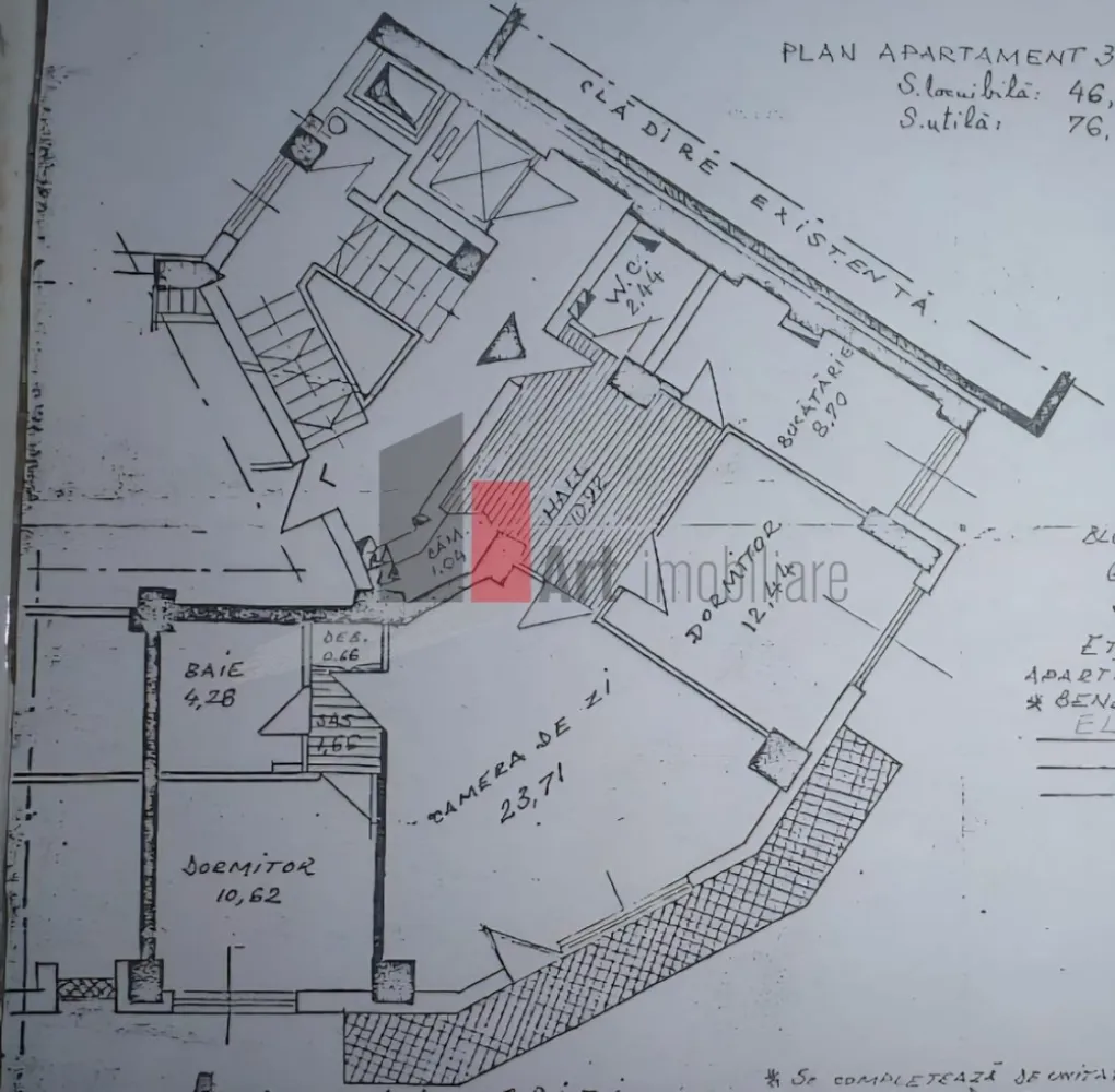 APARTAMENT 3 CAMERE CALEA VICTORIEI - Va prezentam spre vanzare un apartament de 3 camere semidecomandat situat
 intr-una dintre cele mai emblematice zone ale Capitalei si reprezinta o oportunitate rara 
 de a locui sau investi.
 Apartamentul este amplasat la etajul 3 al unui imobil solid cu 8 niveluri, fara sisc 
 seismic ,construit in 1983 si reabilitat termic in 2022.
 Cu o suprafata de 78 mp , ofera spatiu echilibrat si proportionat compus din 
 living spatios si luminos , doua dormitoare , doua bai, bucatarie separata si un balcon .
 Pentru mai multe imformatii sau vizionare contactati -ne la 0722 371 033.