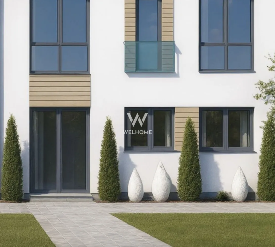 Casa MODERNA cu 300 mp in Sura Mica - Casa cu 4 camere in zona centrala Sura-Mica

Vine cu o suprafata utila 120 mp si un teren de 300mp.

Compartimentare : 
PARTER:
-hol de acces
-bucatarie cu posibilitatea de a se inchide 
-living spatios cu iesire in curtea din spate
-Baie
-spatiu de depozitare

ETAJ:
-3 dormitoare spatioase dintre care unul are baie si dressing.
-o baie mare

La interior casa s epreda la stadiul DE ALB, cu pereti finisati, sapa elicopterizata, totul pregatit pentru a va pune finisajele, beneficiezi de incalzire in pardoseala atat la parter cat si la etaj.
La exterior casa se preda LA CHEIE, gard si poarta, pavaj acces auto si pietonal.

Pret: 189.970 EURO (TVA inclus)
Contact:Cosmin-0743292794