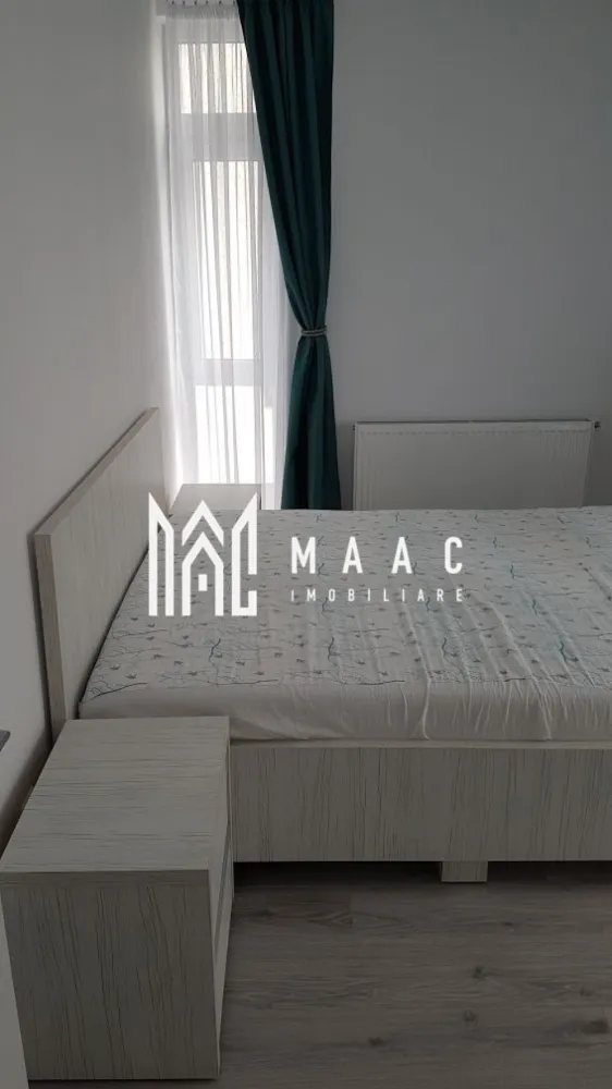 Apartament 2 camere | 54 MPU | Lazaret - MAAC Imobiliare vă propune spre închiriere un apartament modern cu 2 camere, complet mobilat și utilat, ideal pentru persoanele care își doresc confort, spații generoase și o locuință primitoare.
Apartamentul se remarcă prin compartimentarea practică, mobilierul modern, numeroasele spații de depozitare și balconul generos de 16 mp, perfect pentru relaxare.

Compartimentare:
-living spațios
-bucătărie separată
-dormitor matrimonial
-baie cu geam
-hol
-terasa de 16 mp

Dotări și avantaje:
-dormitor cu pat matrimonial și ladă pentru depozitare
-dressing generos în dormitor
-living mare cu colțar comod
-dressing mare în living pentru depozitare
-mobilier modern și funcțional
-bucătărie separată complet utilată
-cuptor electric
-plită pe gaz
-cuptor cu microunde
-hotă
-combină frigorifică
-baie spațioasă cu cabină de duș și geam pentru aerisire naturală
-mașină de spălat haine
-apartament complet mobilat și utilat modern
-balcon generos de 16 mp

Condiții:
-disponibilitate: de la sfarsitul lunii mai

Pentru mai multe detalii sau pentru programarea unei vizionări, vă rugăm să ne contactați specificând: ID CP3087164.