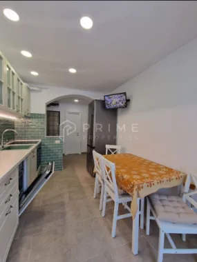 Apartament cu 2 camere de închiriat – Zona 7 Noiembrie