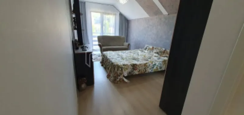 Casă individuală elegantă – Corunca, curte spațioasă